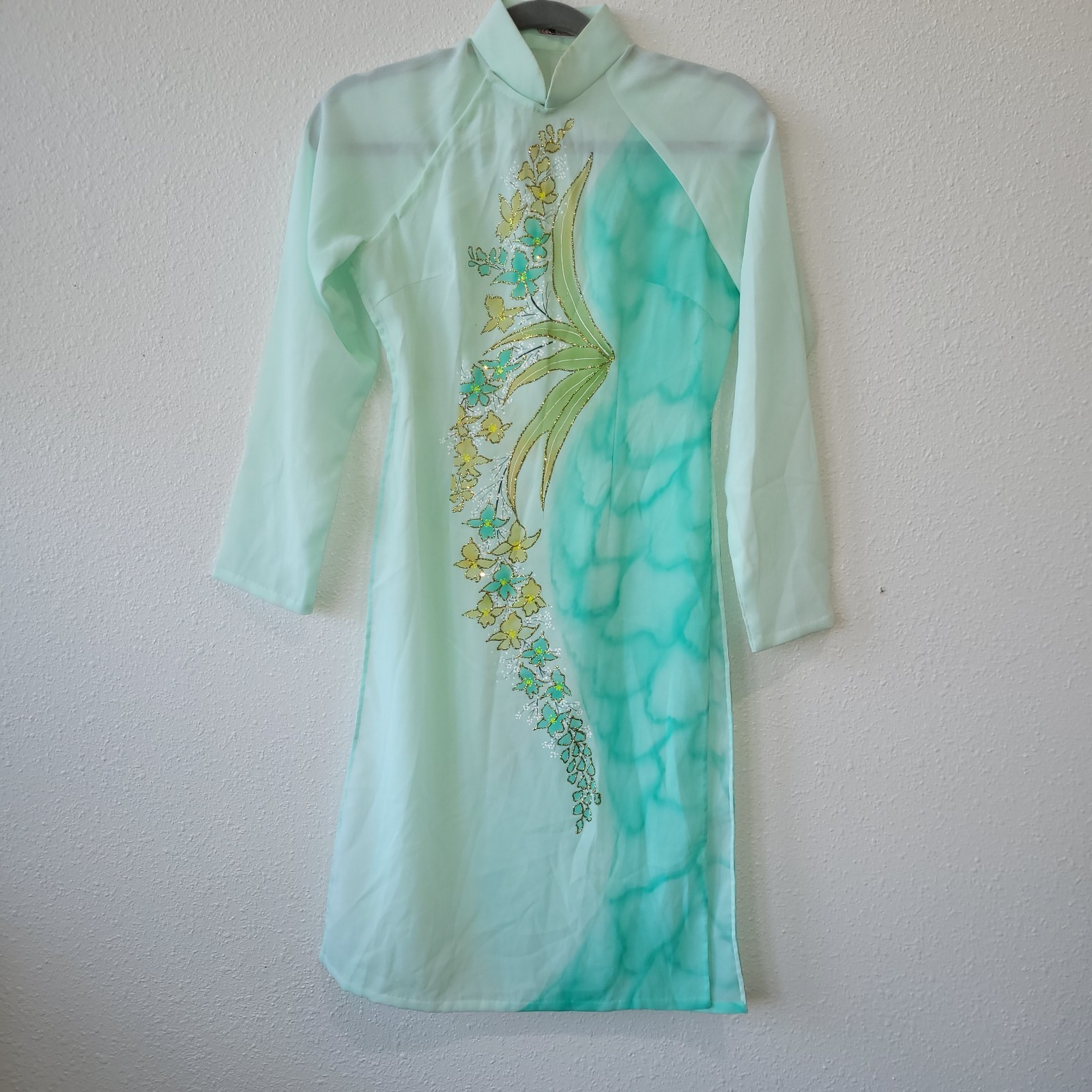Vintage Women’s Pale Seafoam Green Chipow Silk Sheer Chiffon Blouse Dress Size S
