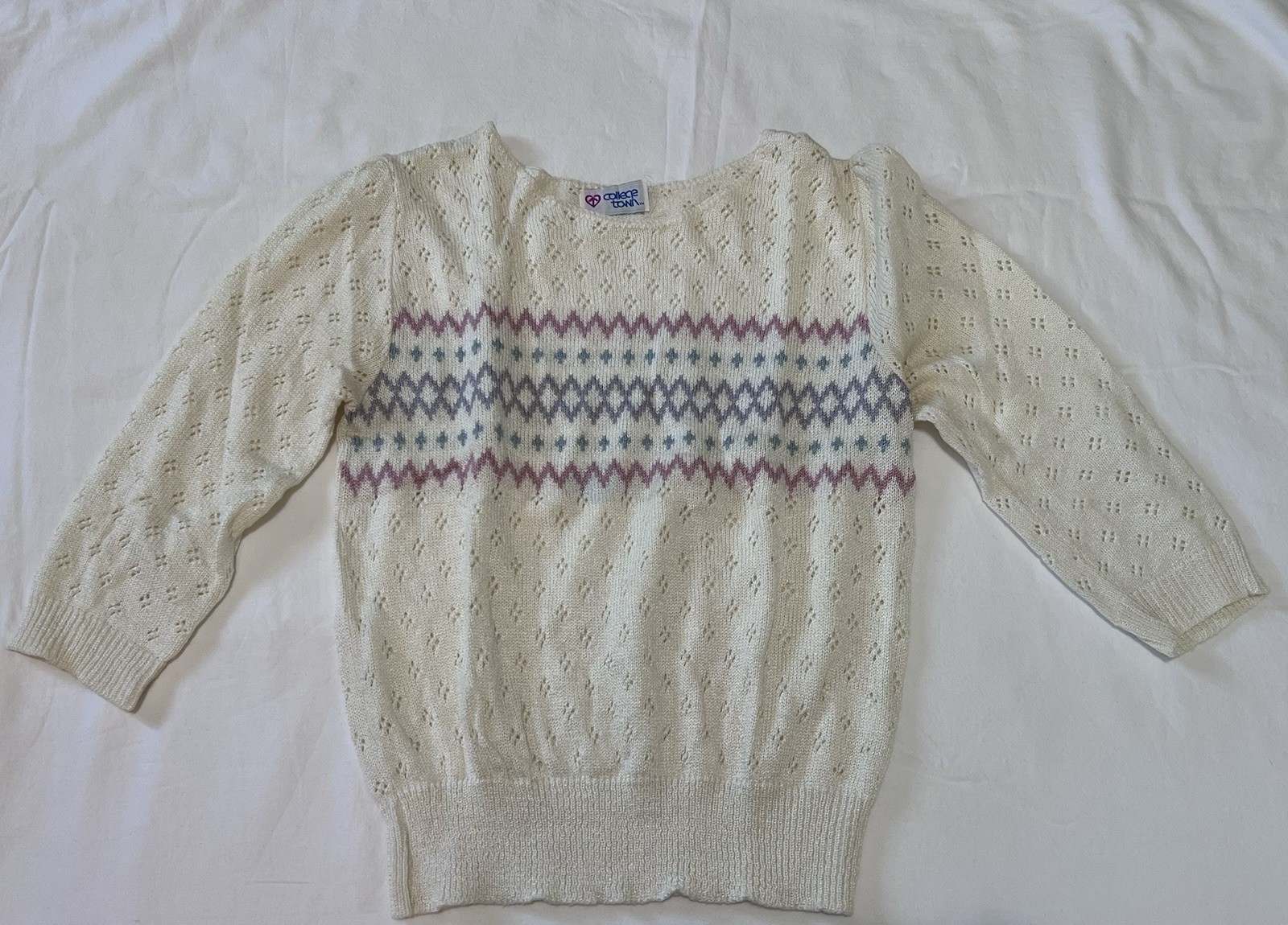 COLLEGE TOWN Vintage Woman’s Sweater Size M 3/4 sleeve