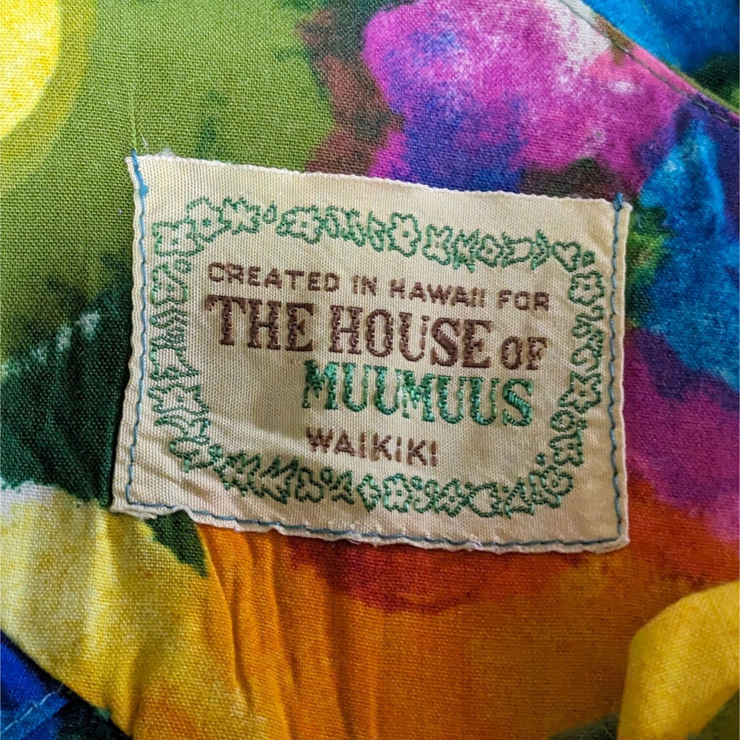 THE HOUSE of MUUMUUS sleeveless A-line Hawaiian colorful Floral Vintage dress L