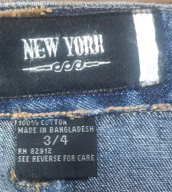 Vintage NWT 90’s Quizz New York Flare Jean Denim Skirt Size 3/4 Style B7-2165D