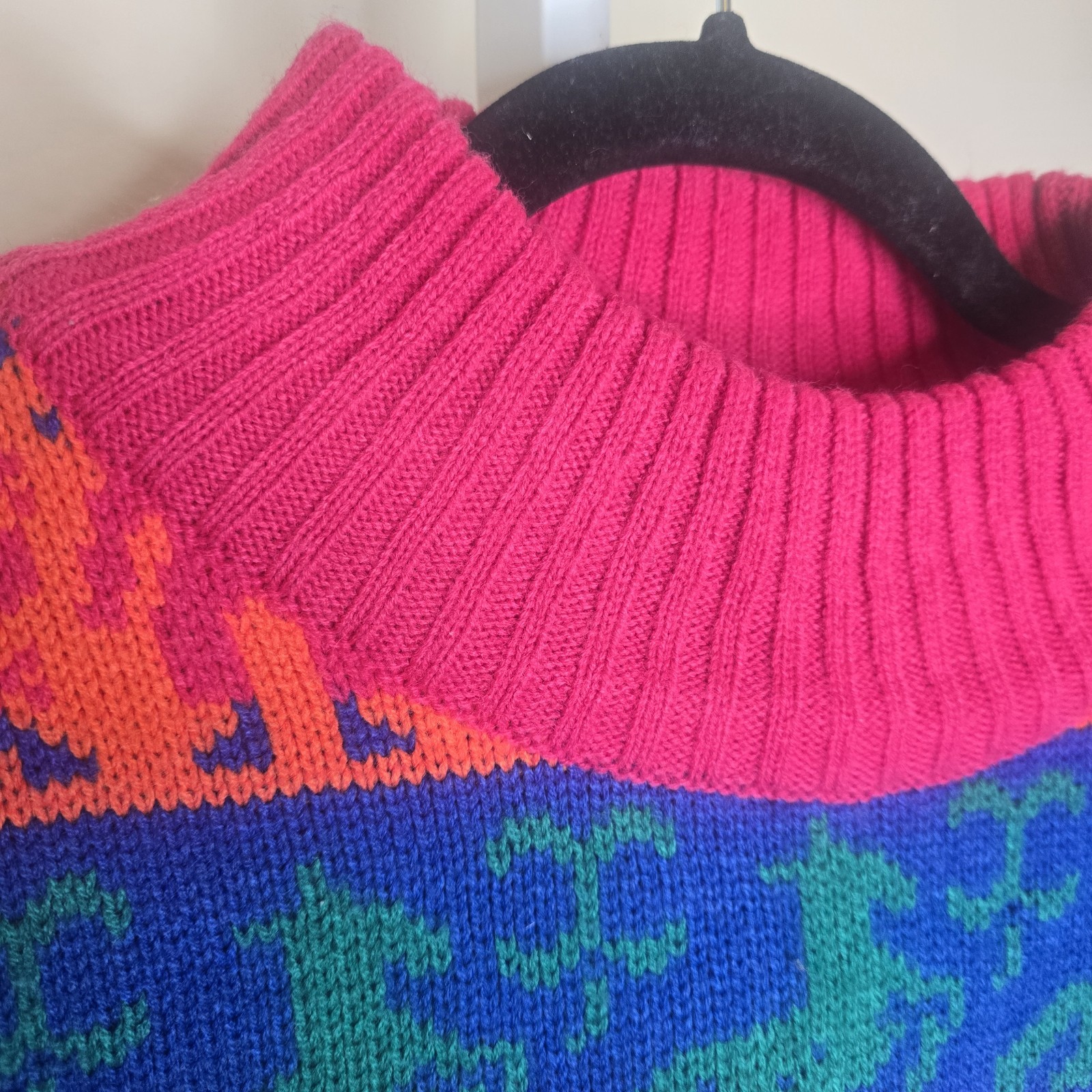 Vintage Modern Reign Sweater Womens M Bright Neon Horse Mockneck 80s 90s