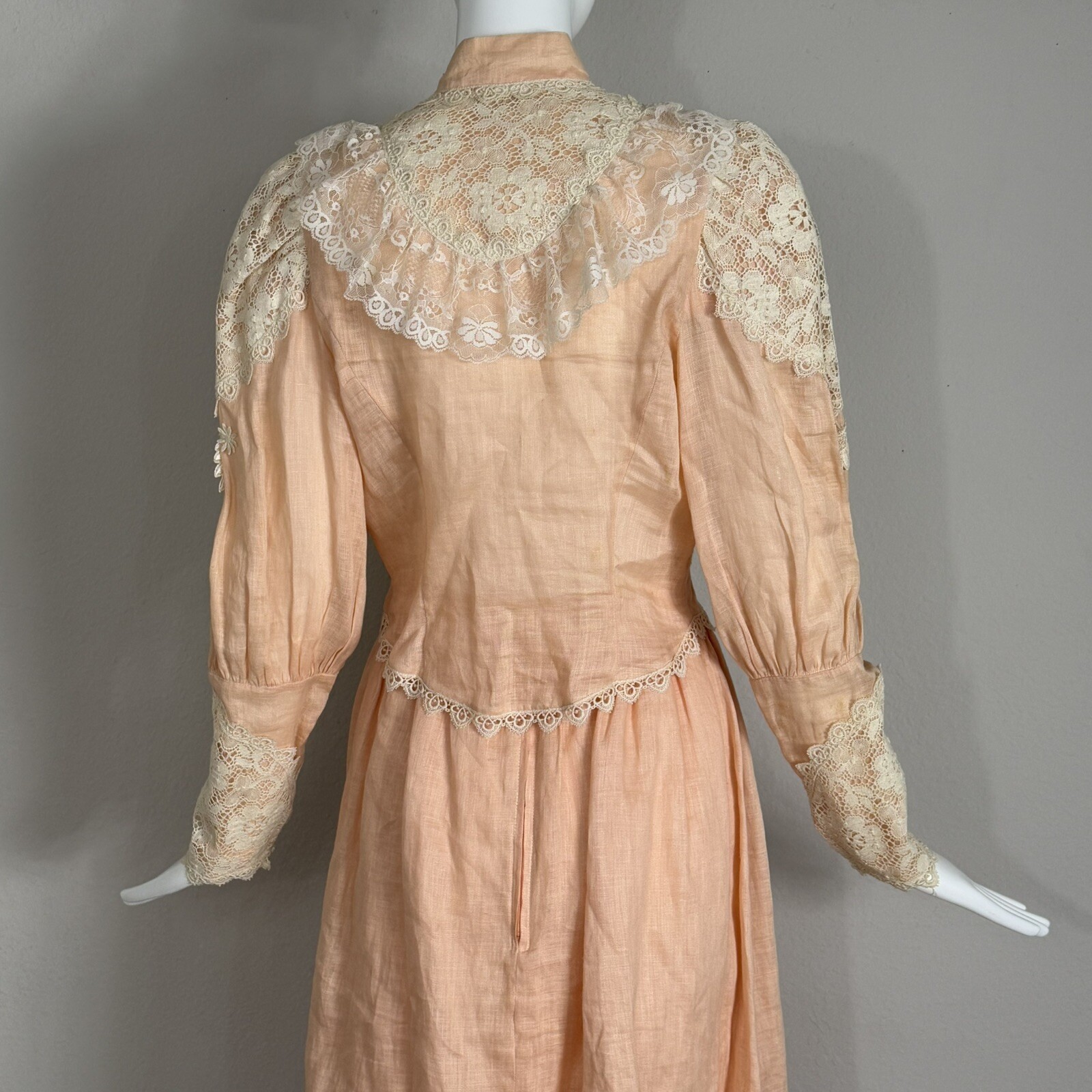 Vintage 1980s LORRIE KABALA Victorian 2pc Lace Linen Set, Juliet Sleeves Size 8