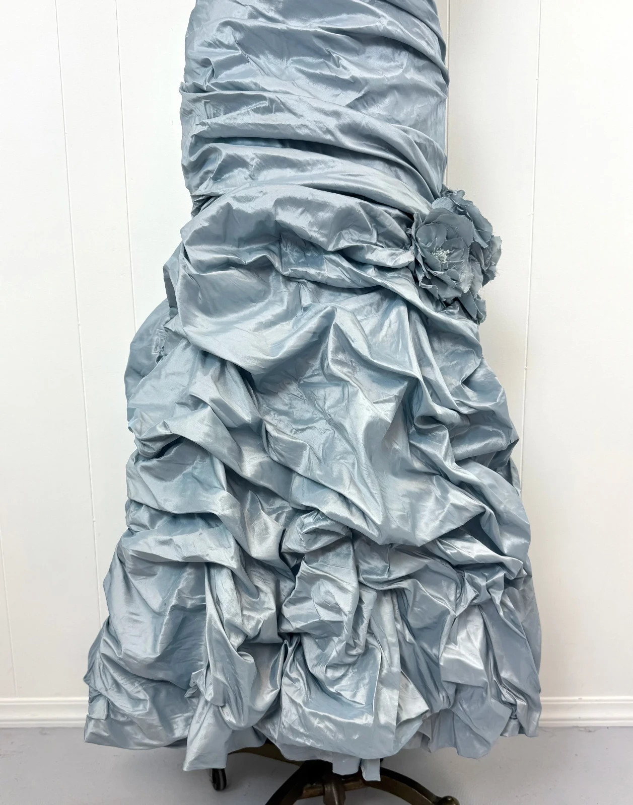 Vintage Catherine Regehr Saks Fifth Avenue Ice Blue Silk Ruffle Prom Dress Gown