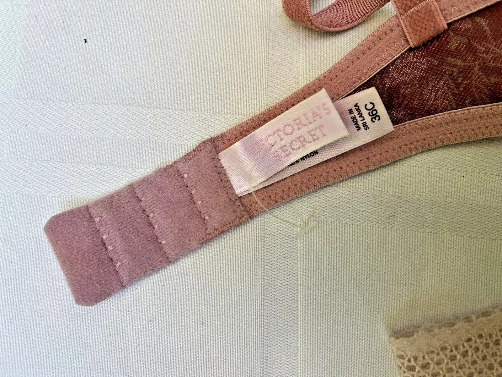 Vtg Victorias Secret Bra Satin Pink Brocade Textured Leaf Y2K + Free Panty M 36C