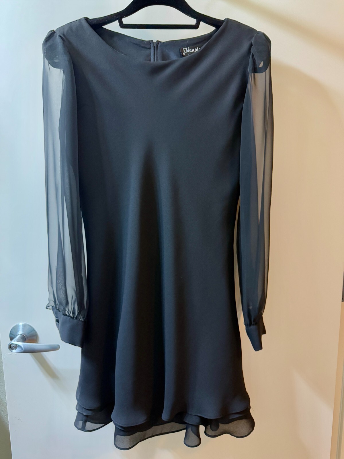 Hampton Nites sz 8 Women’s Sheer Sleeved Ruffled Hem Black Dress #291
