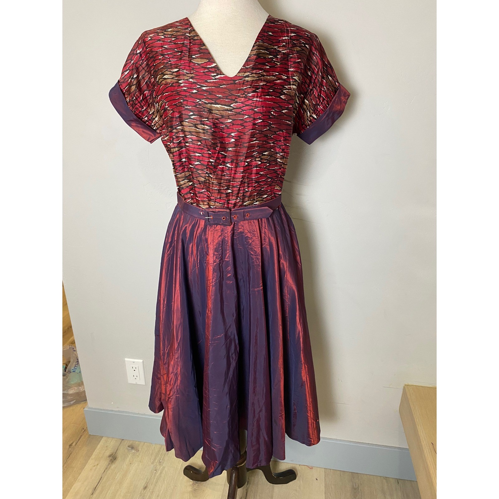 Vintage 40s 50s Fit Flare Dress Iridescent Taffeta Pleated Skirt Red Purple