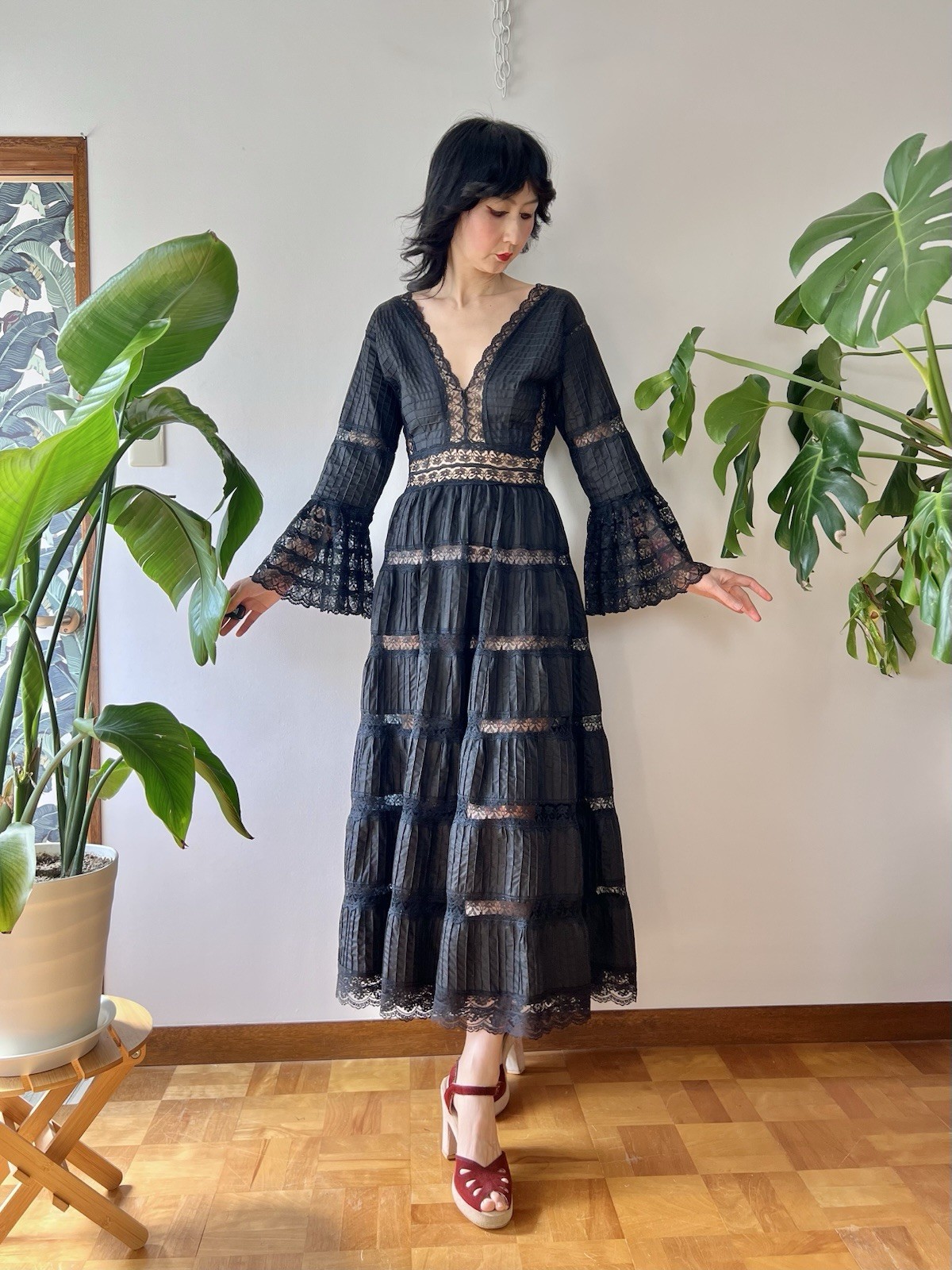 VTG 60s Mexican Wedding Dress Black Lace Pintuck Bell Sleeve Maxi S/M Boho Hippy