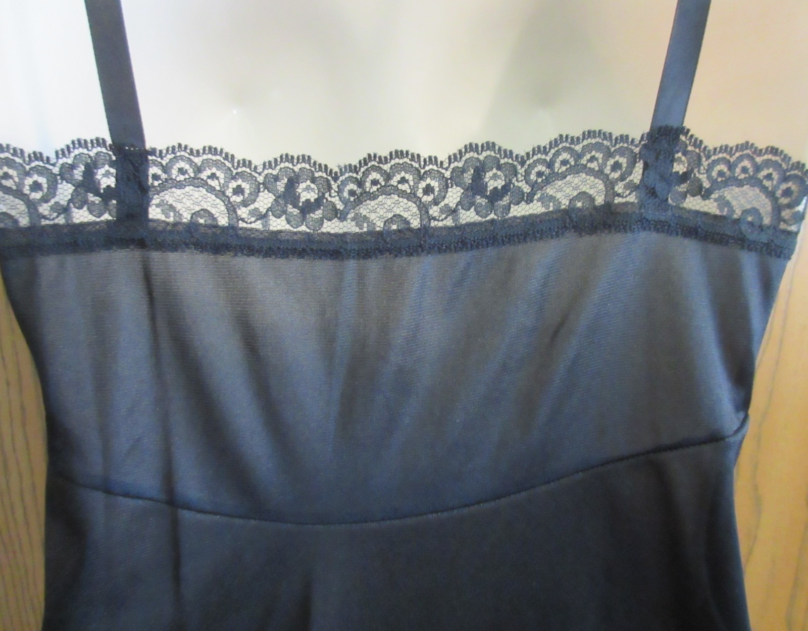 unworn vintage size 36 DEENA BLACK sheer LACE NYLON full slip NIGHTGOWN