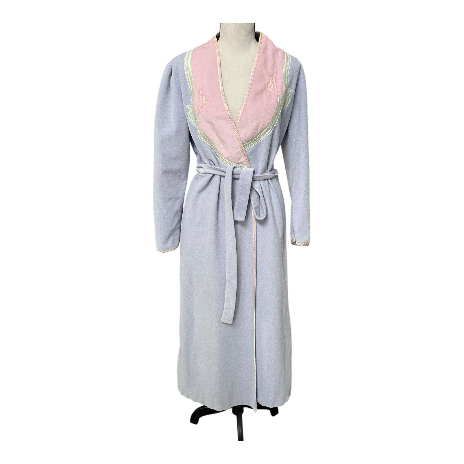 Vintage 70s Tiffany Loungewear Robe Pastel Lilac & Pink Embroidered Trim Small