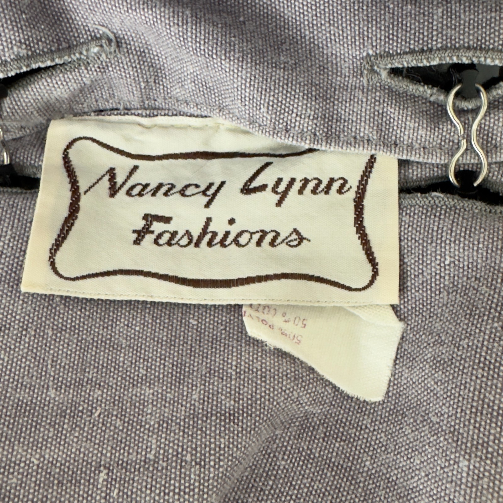 Nancy Lynn Fashions Gray White Striped Size 9/10 Skirt Top 2 Pc Set Vtg 1970s