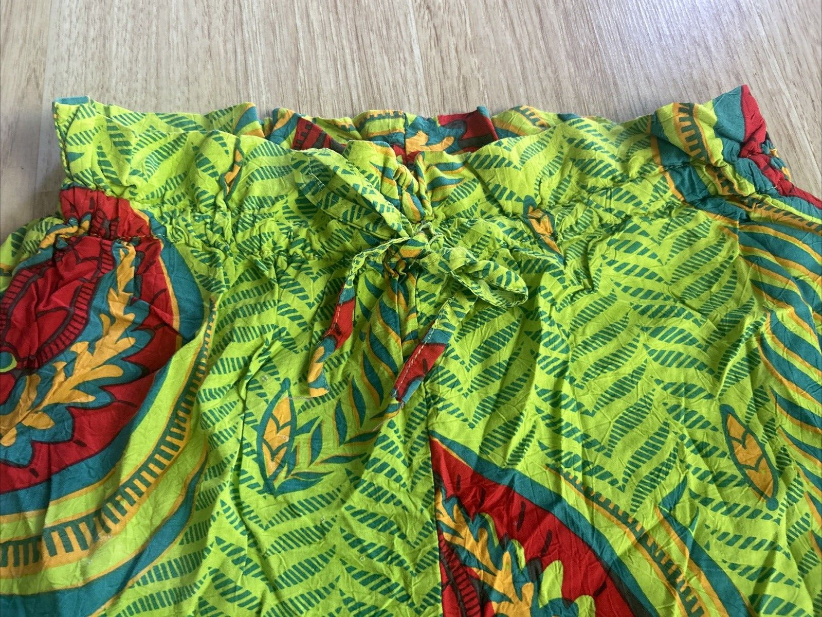 Prod. Dev. Comm. Team Jams World Hawaii Women’s Rayon Shorts Vintage 80s 90s Sm