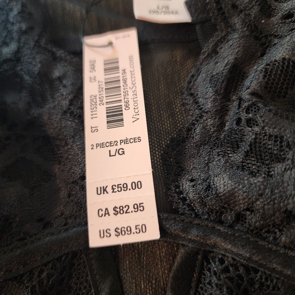 Victorias secret large nwt. Bin 20