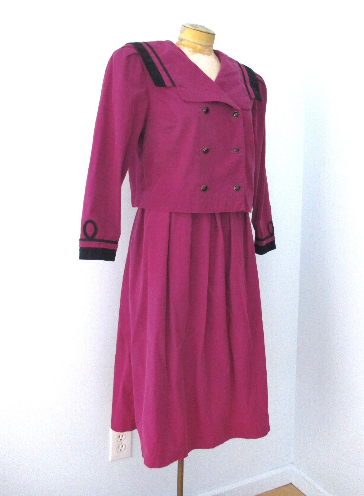 Vtg 80s Purple Corduroy 2-Pc Skirt Top Sailor Suit Huge Shoulders Black Trim 14W