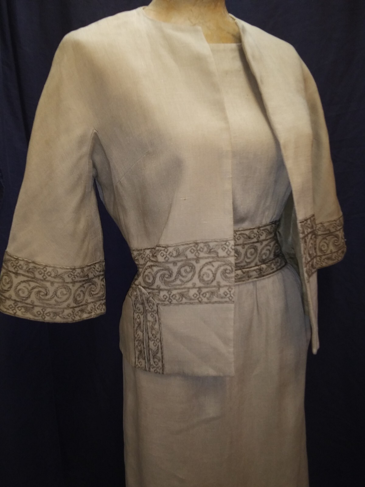 Vintage 1950’s Tan Linen Brown Embroidery Dress & Jacket Carlyle Moygashel S