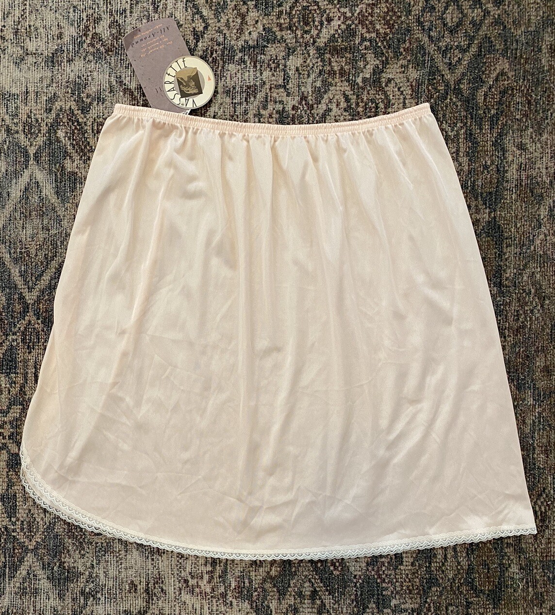 Vintage Vassarette All Around Peach Blossom Half Slip XL 20” Lingerie Nylon NWT!