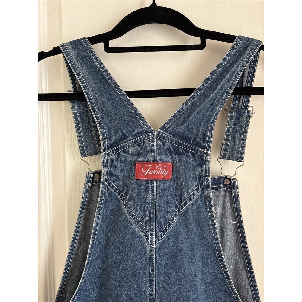 Vintage Looney Tunes Tweety Denim Overall Shorts Embroidered Pockets Blue Medium