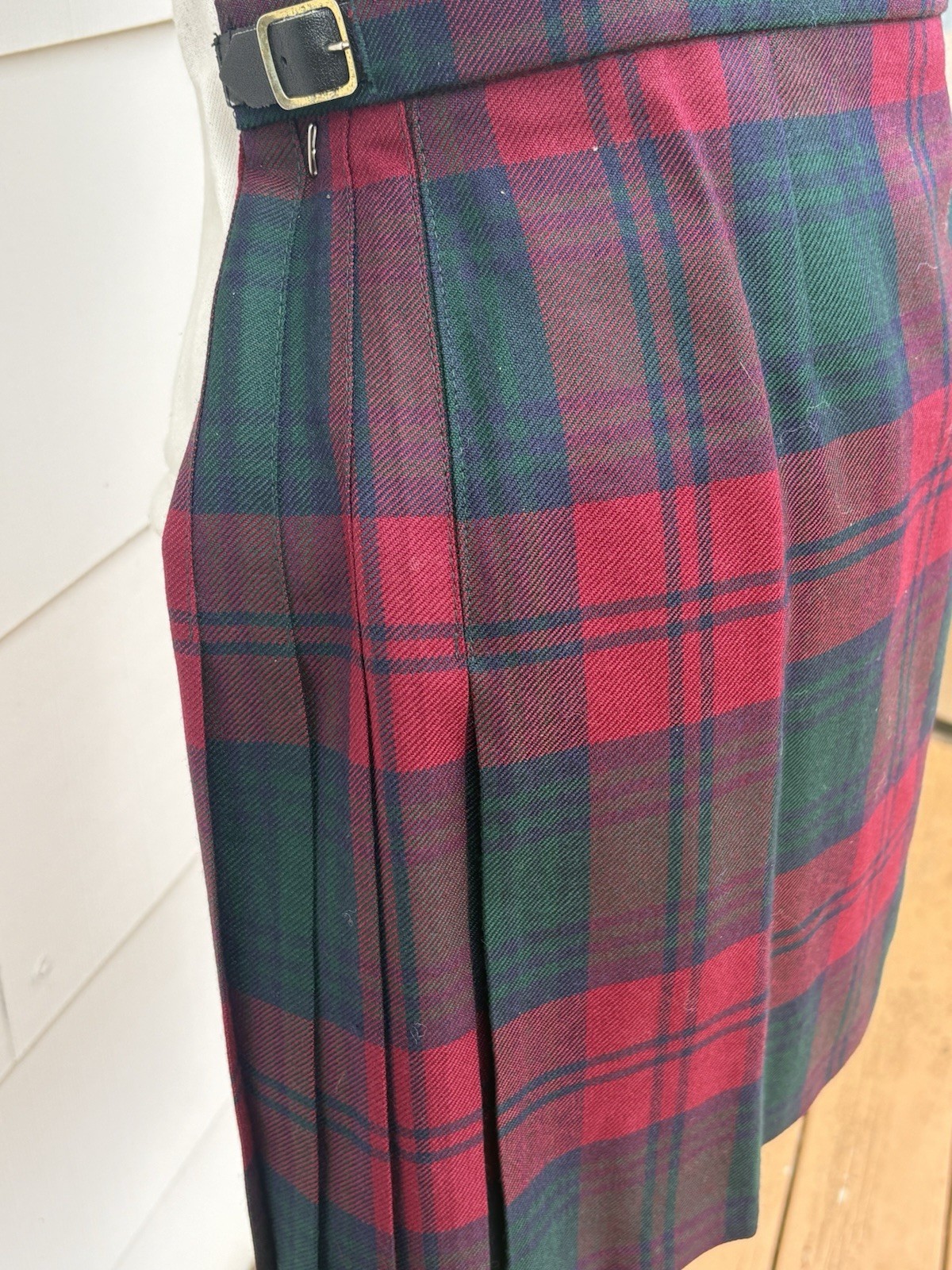Vtg James Pringle Weavers Inverness Scotland Wool Tartan Kilt Academia Skirt 16