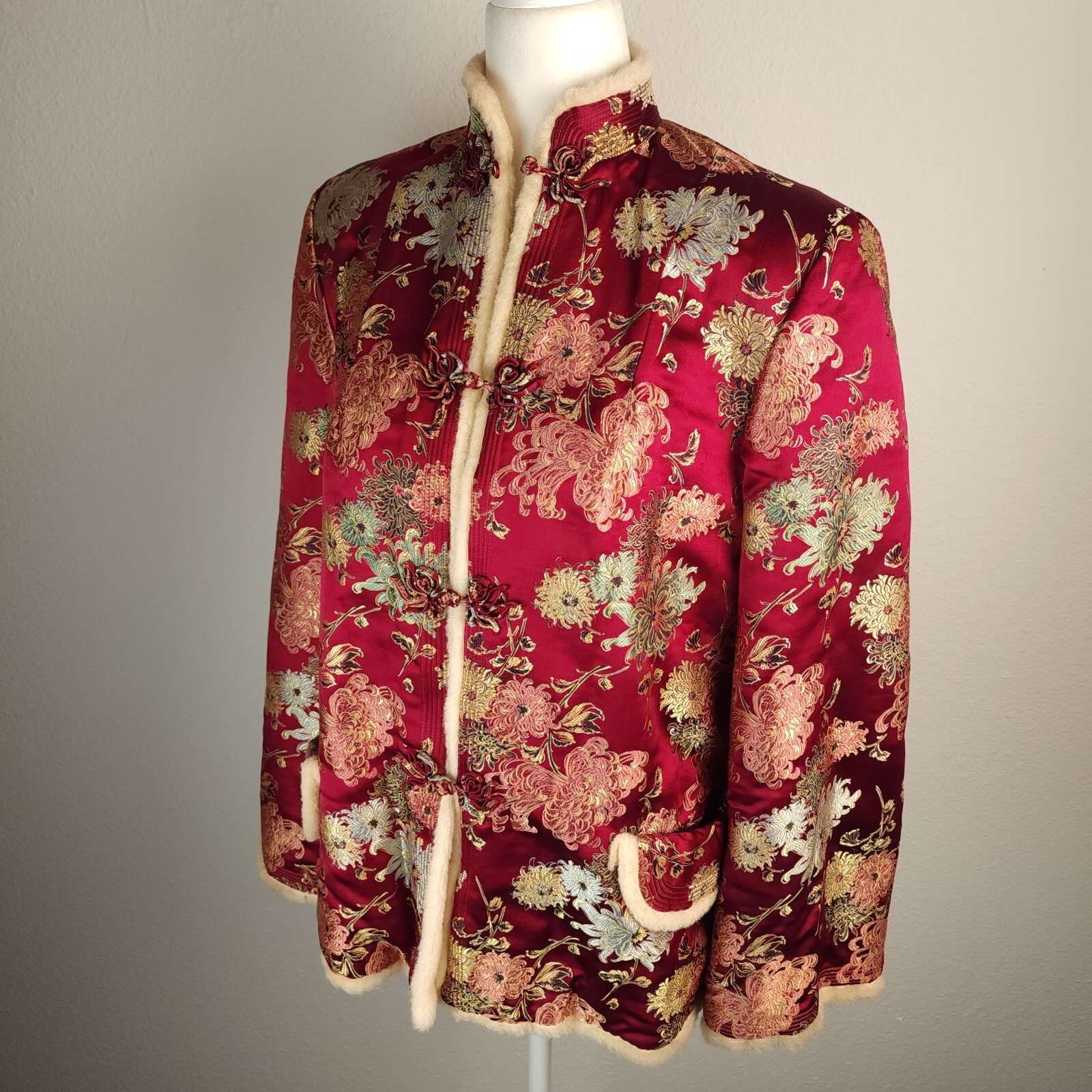 Vintage 70s Asian Mandarin Sherpa Lined Jacket Coat Silk Burgundy Chrysanthemum