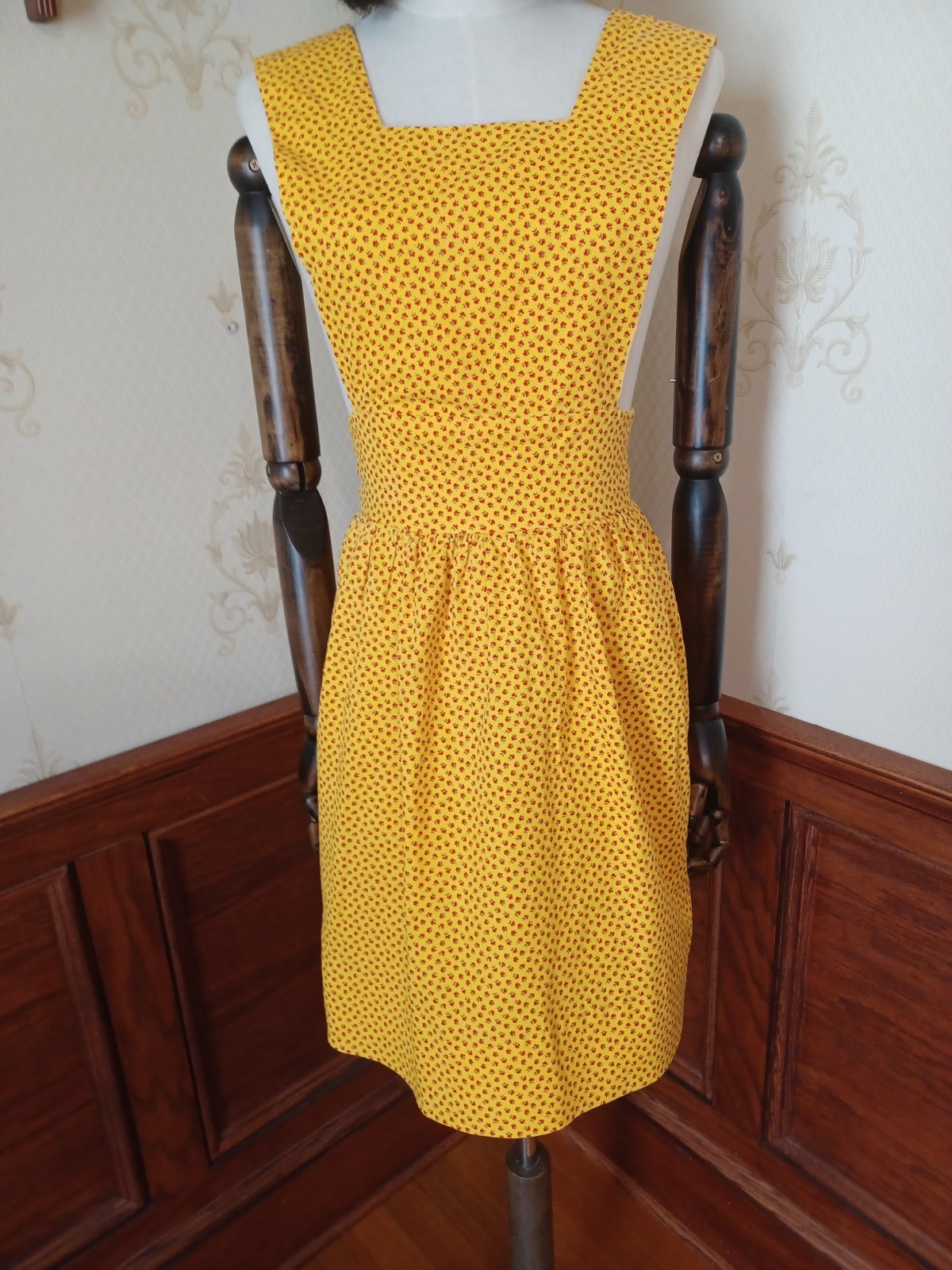 Vintage 1960s Handmade Yellow Floral Micro-Mini Mod/Hippie Pinafore Dress