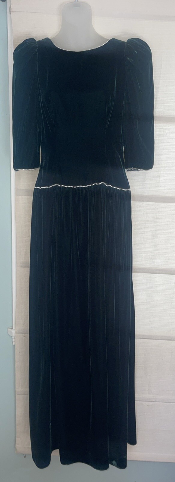 VTG Victorian Hunter Green Velvet Maxi Dress Custom Made For Wedding~Pearls~XS