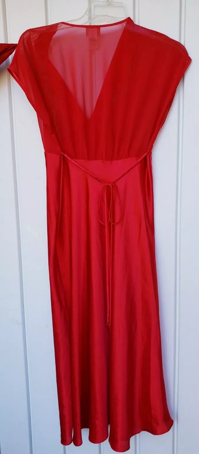 Vintage JCPenney Delicates Red Satin Floral Robe Set Size Medium NEW Fem