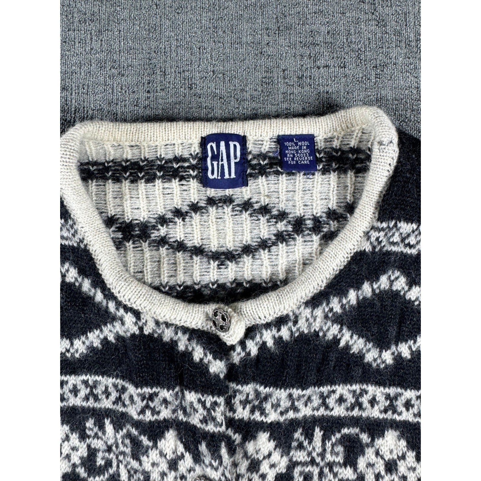 Gap Vintage 100% Wool Fair Isle Cardigan Sweater Black Cream Floral Womens Large