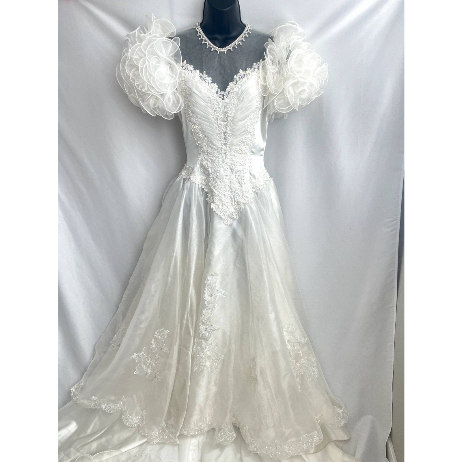 Vintage Victorian Embroidered Beaded Lace Wedding Dress Long Train Unique Sz 2/4