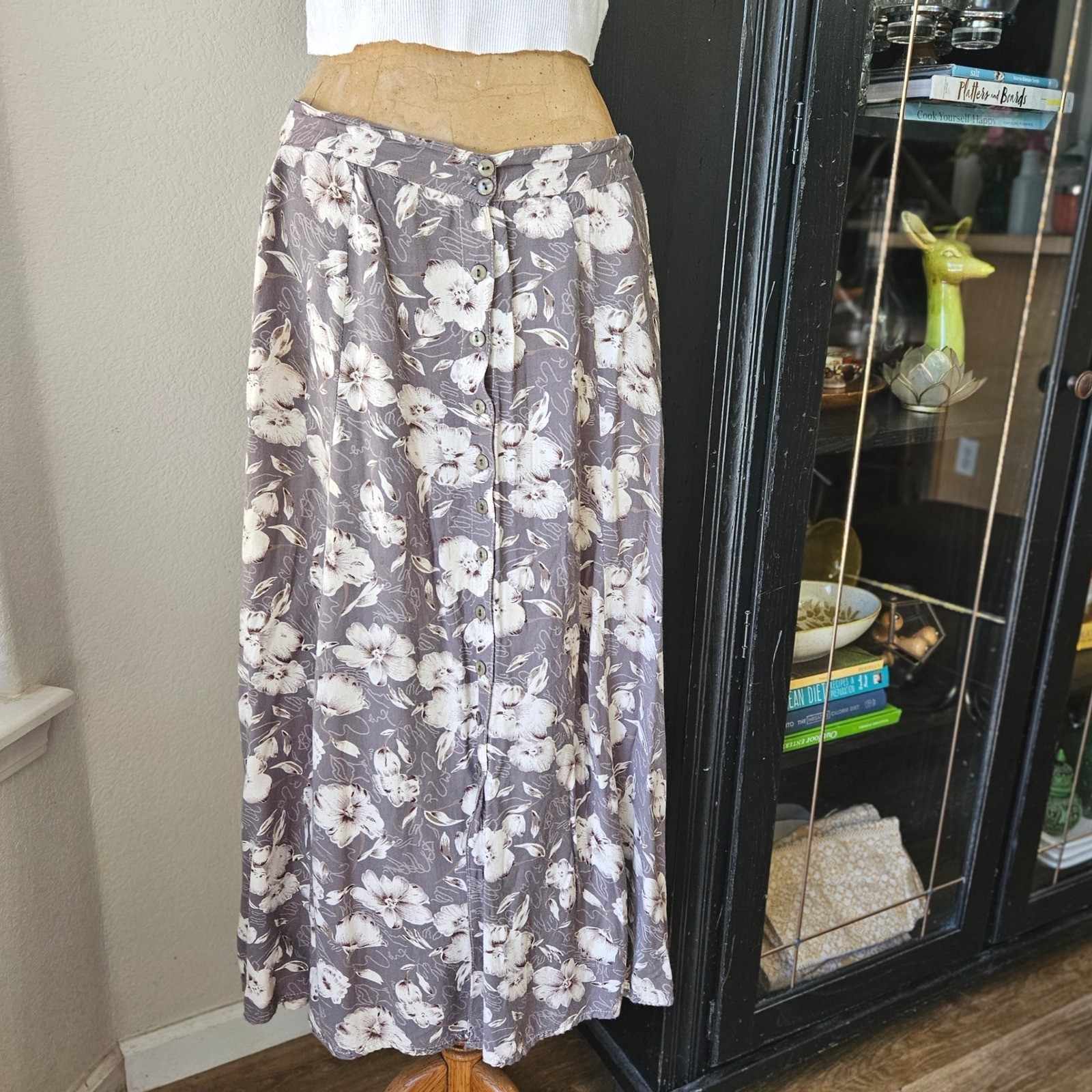 Floral Button Front Maxi Skirt Taupe Cottagecore Boho M Speed Limit Brand Rayon