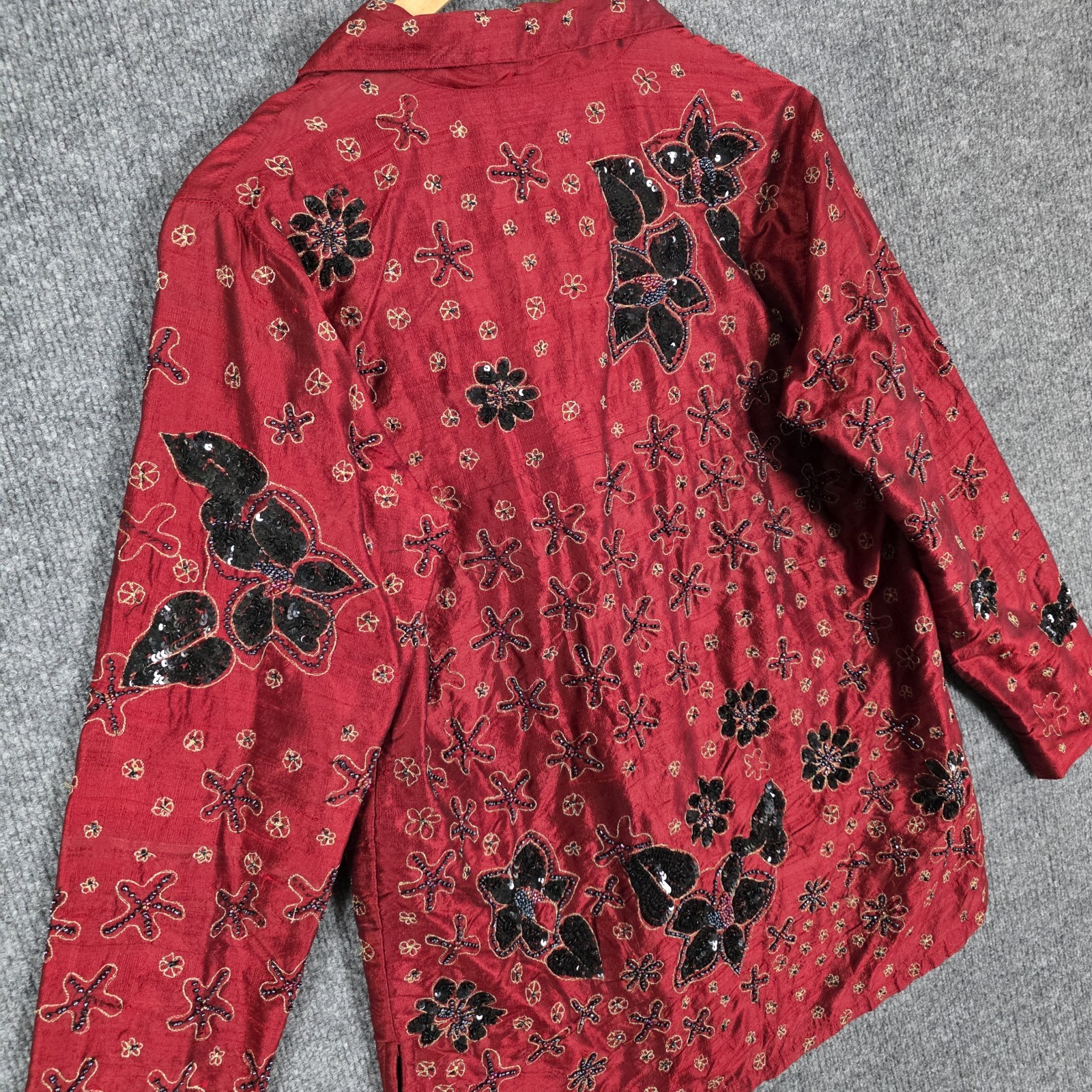 Chicos Dupioni Silk Beaded Shirt Womens XL Red Asian Art To Wear Sequin Vintage
