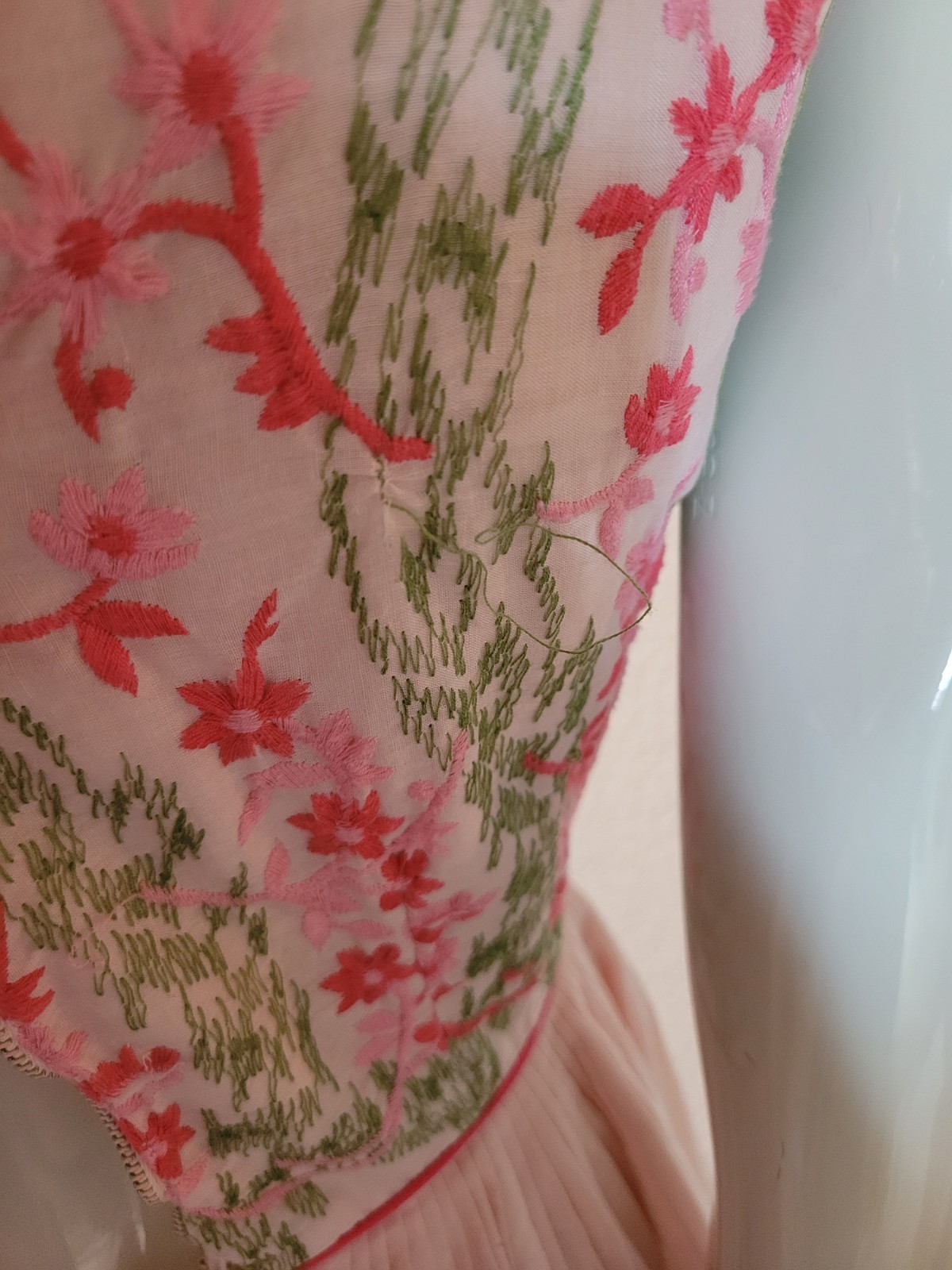 Vintage Handmade Pink Floral Embroidery Dress