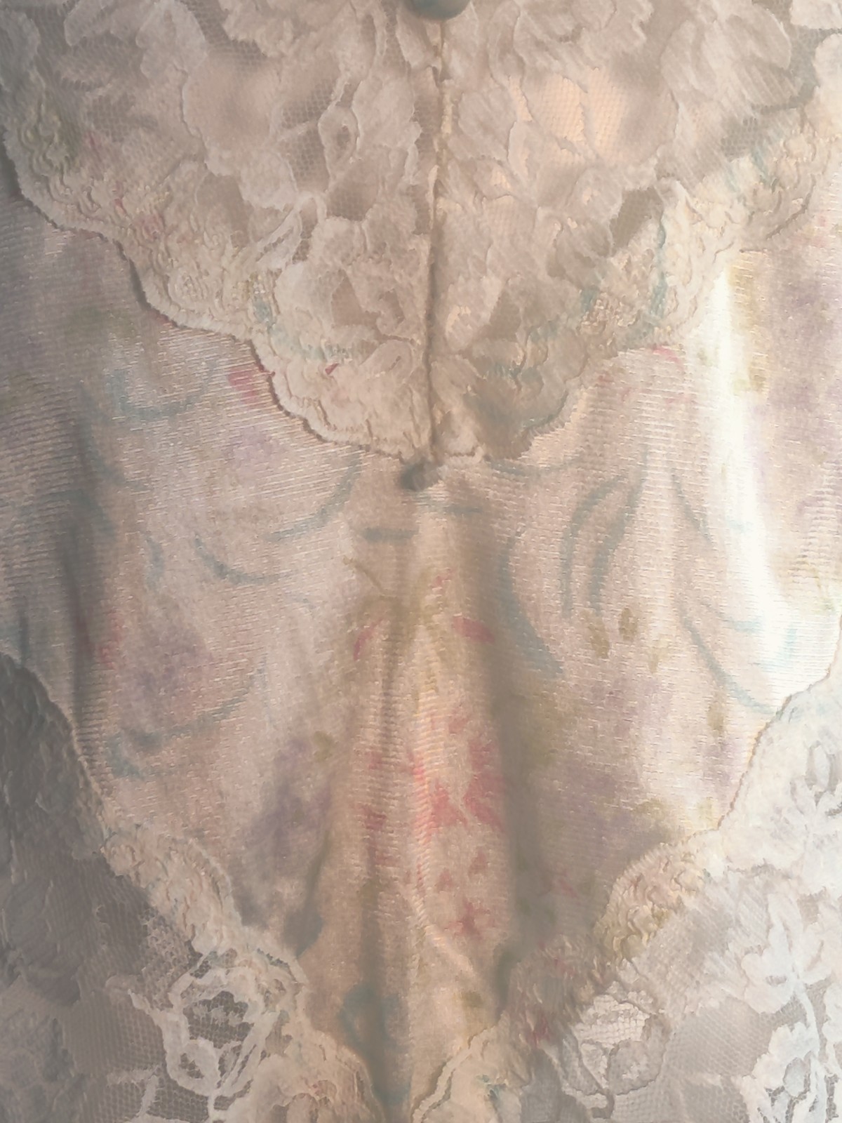 Vintage 80’s Peek-a-boo Teddy Floral Sexy Lace Vassarette XL Made In USA