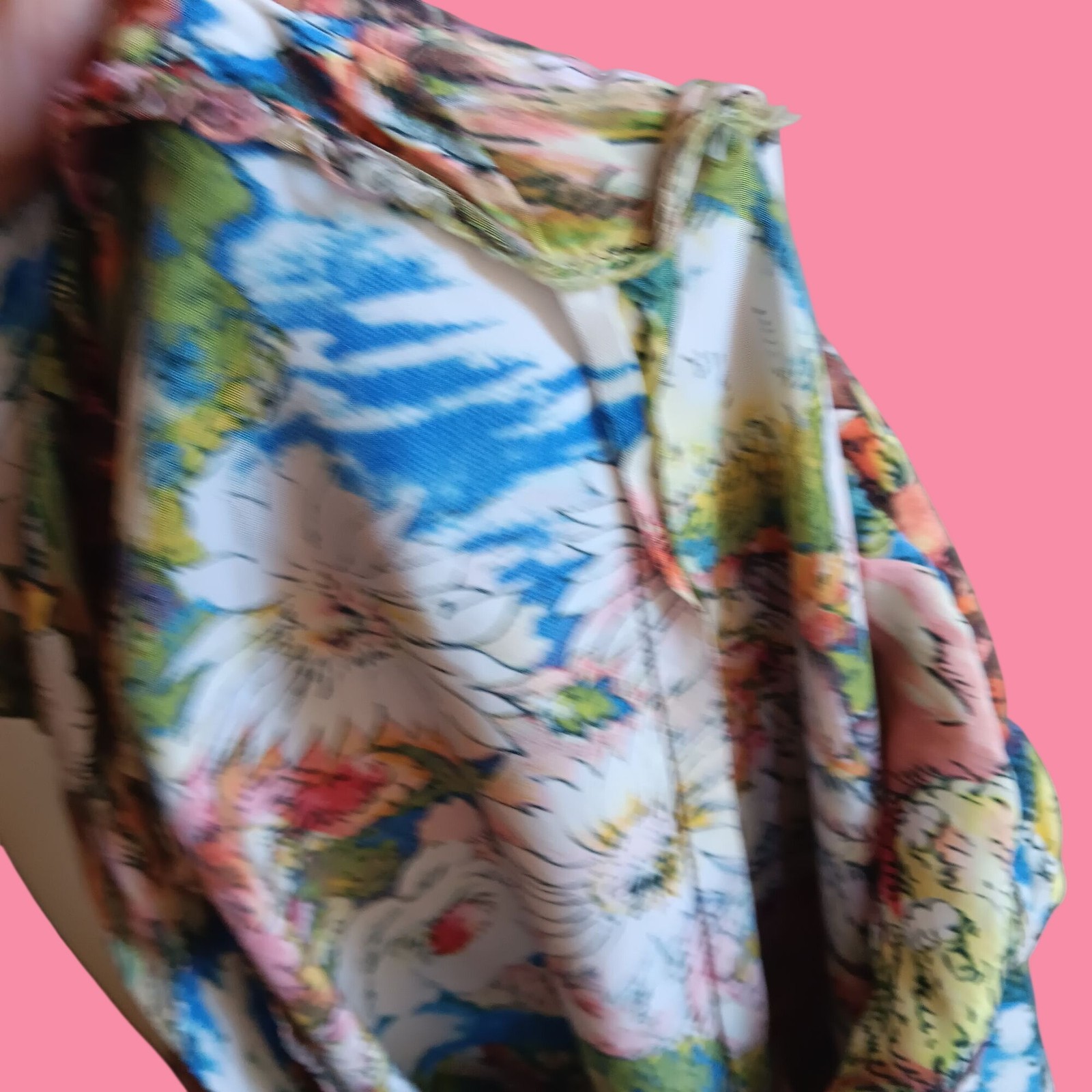 True Vintage Shirt Large 1OF1 Rayon Handmade Womens Floral Short Sleeve Side Zip
