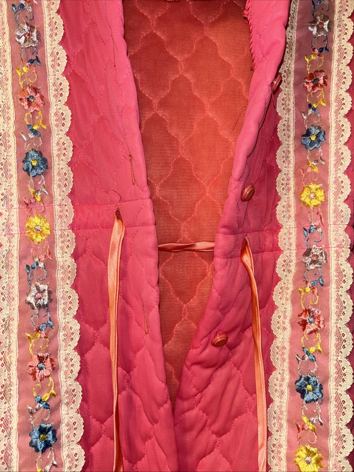 Vintage 60s 70s Light Quilted Pink Long Robe Grannycore Coastal Grandma Lingerie
