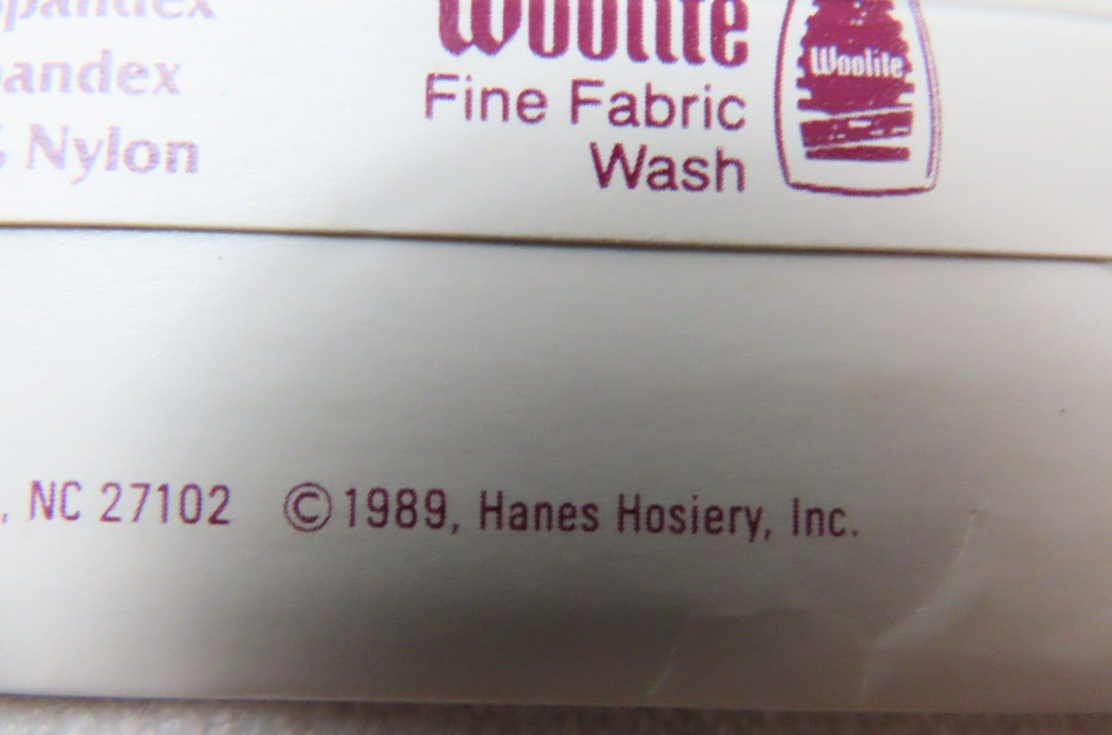 Hanes Silk Reflections Taupe Sheer Sandalfoot Pantyhose Vintage 1989 NOS EF