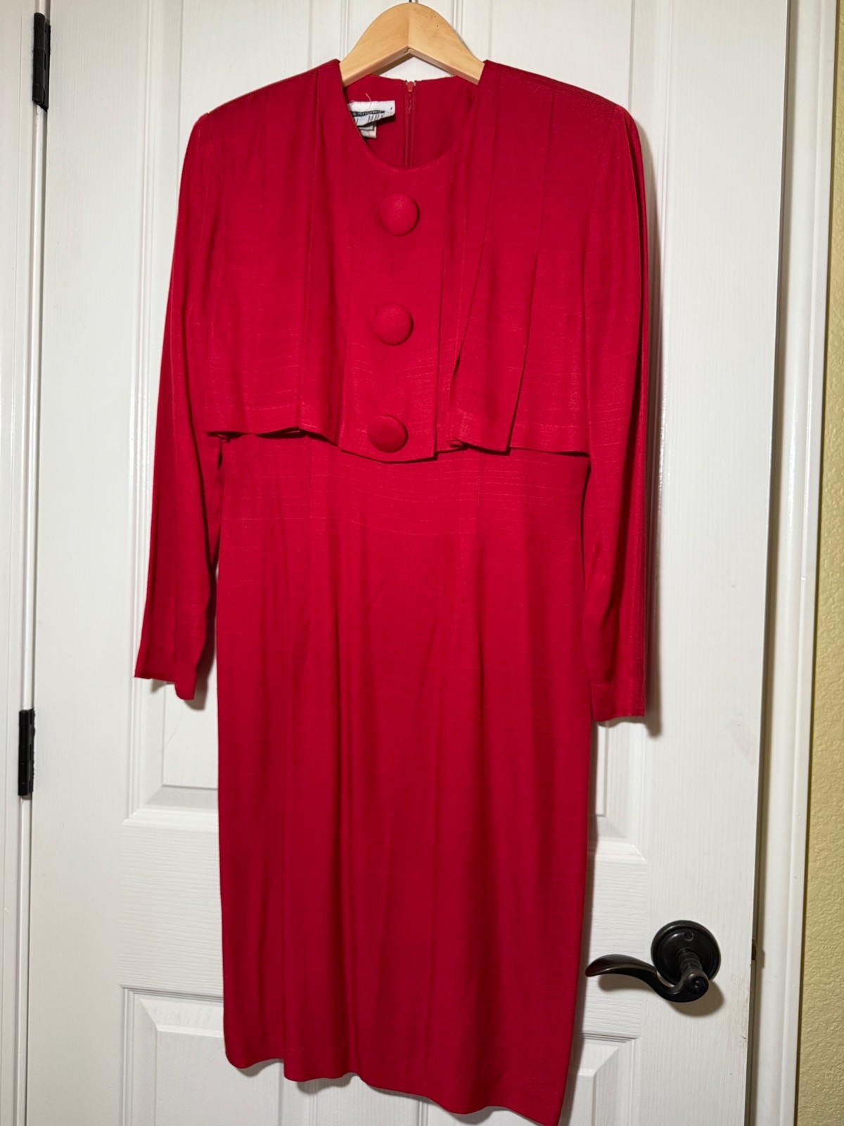 VINTAGE LOIS SNYDER DANI MAX SIZE 6 RED LONG SLEEVE SHOULDER PADS USA DRESS