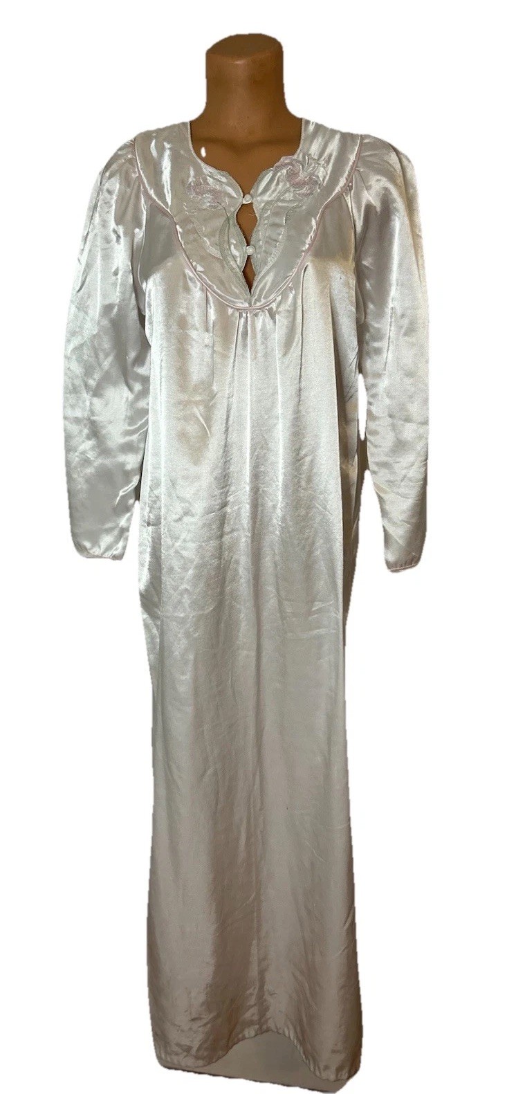 Vtg Ilise Stevens White Long Nightgown Sz S Lace Collar Embroidered Silky Satin