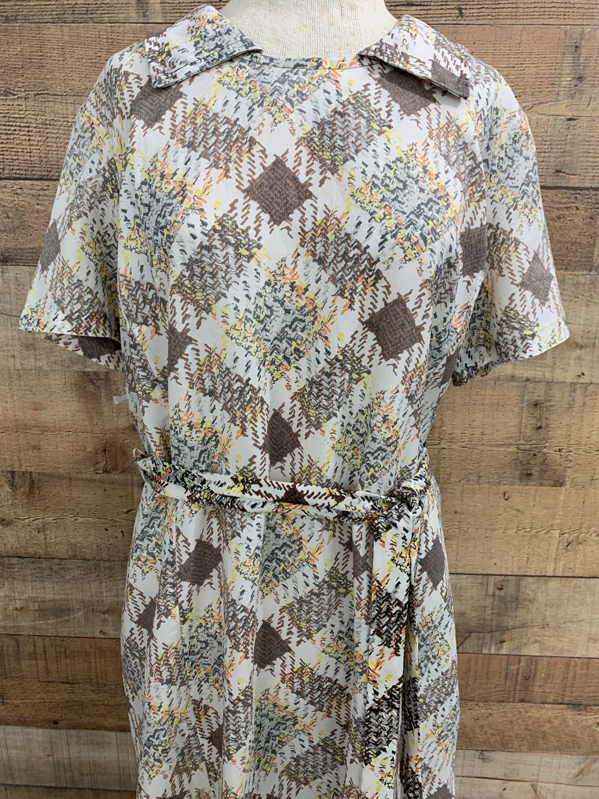 Vintage 1960s 1970s Mod Geometric Belted Dress 48”Bust /44” Waist