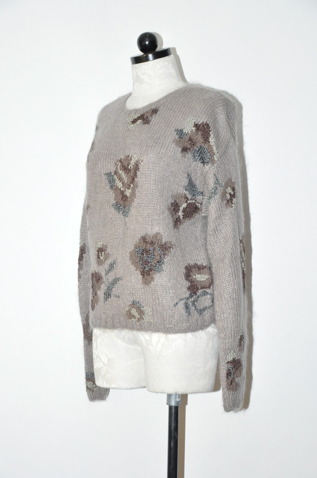 90s Vintage Gray Floral Mohair Wool Handknit Crewneck Cropped Sweater Women M L