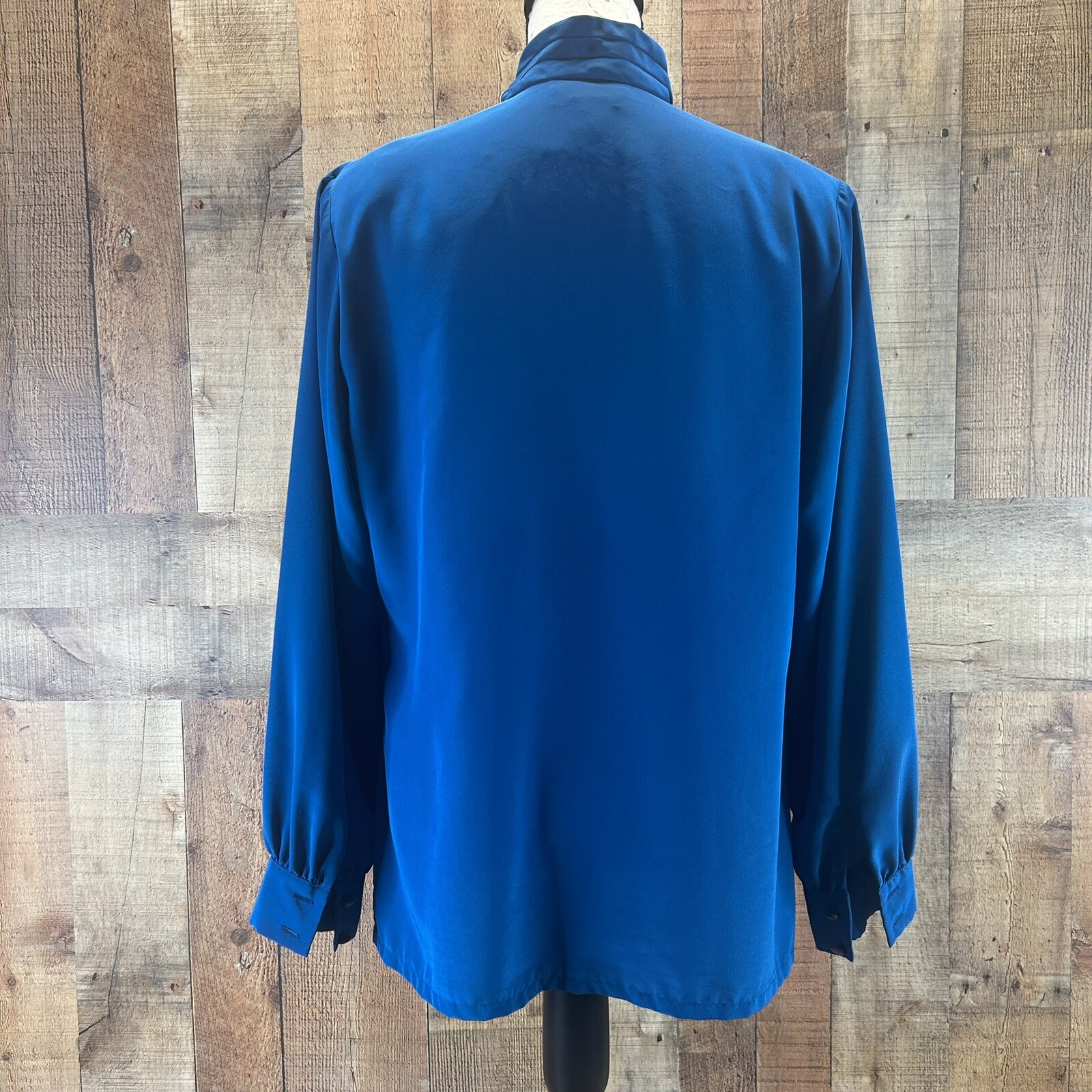 VTG Pendleton Women’s Polyester Button Down Blue Blouse Shoulder Pads Size 10
