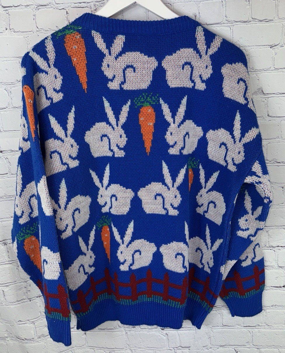 Vintage 90s JANE ADAMS Blue Bunny Carrot Knit Sweater Easter Medium?