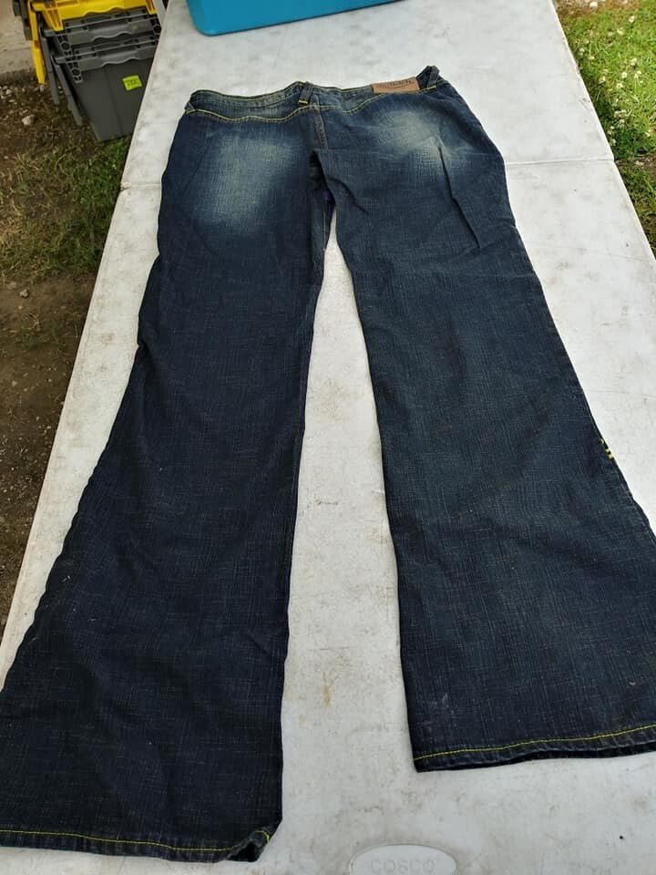 NEW Y2K Don Von Dutch Gasoline Garage Graffiti Women’s Flared Leg Jeans Size 27