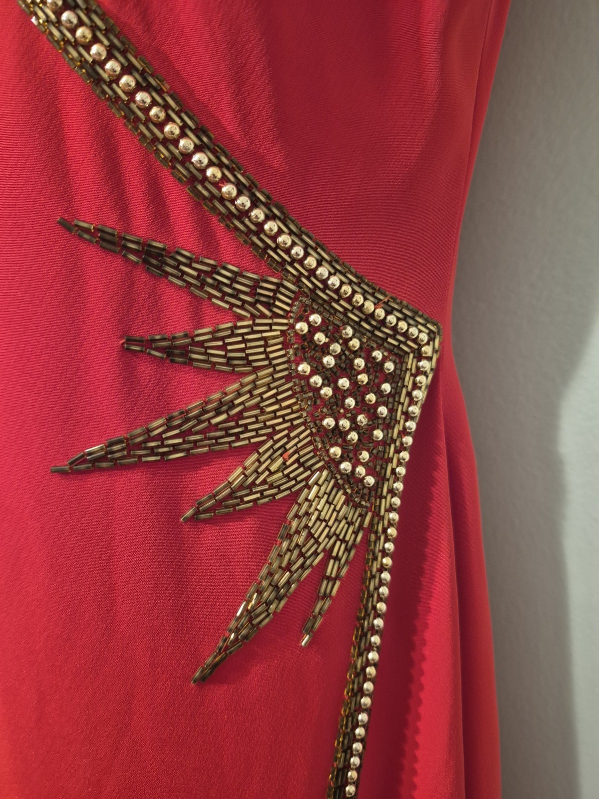 VTG Oscar Collection Red Beaded Maxi Dress Sleeveless Evening Gown Star Applique