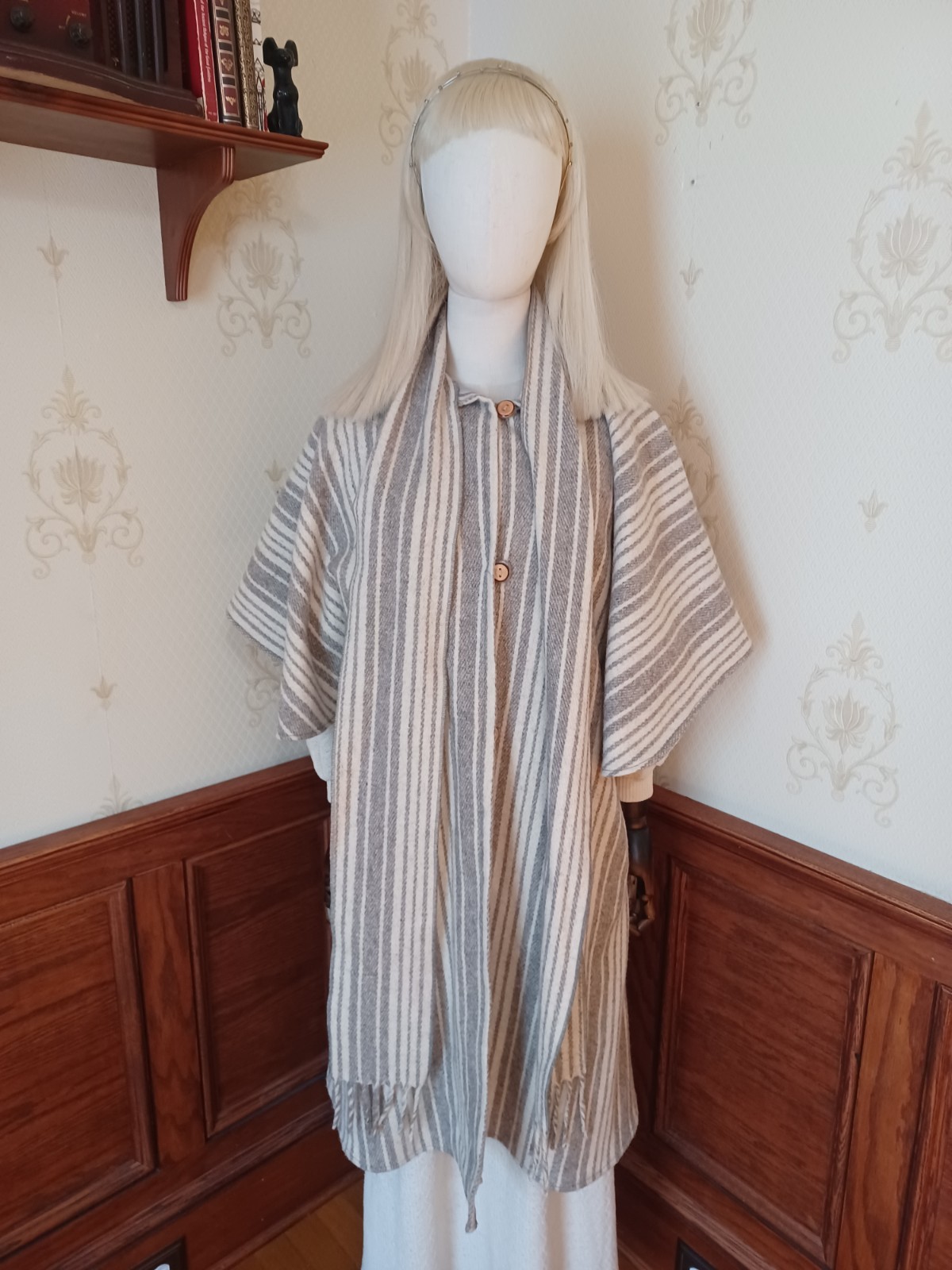 Vintage 1960s/1970s Grey Stripe Wool Boho Victorian Cottagecore Cloak Coat