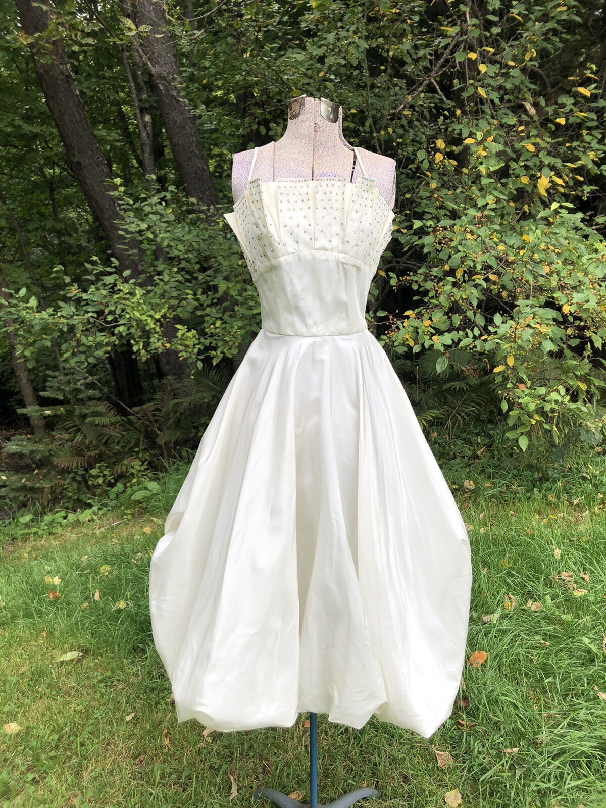 Vintage 1940’s 1950’s Strappy Aurora Borealis Rhinestone Cocktail DRESS 31-22-52