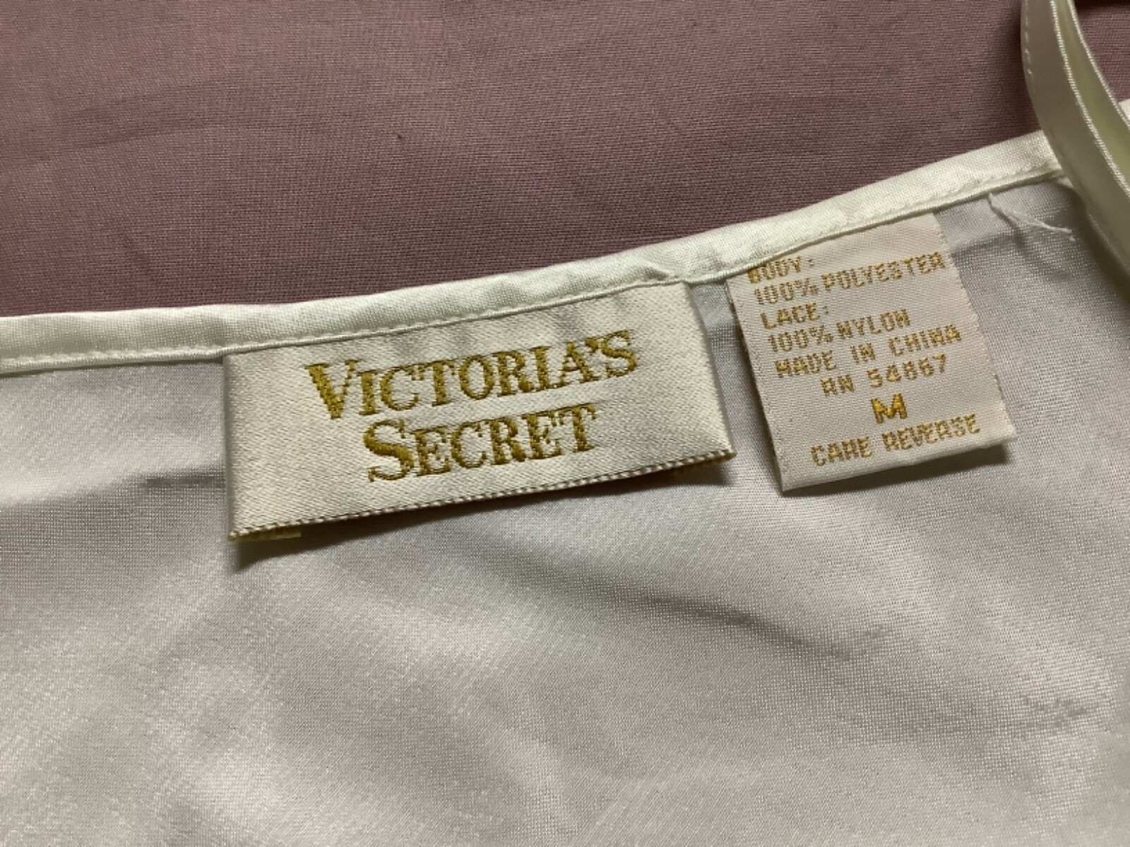 VINTAGE 90’s VICTORIA SECRETS GOLD LABEL CAMI & HIGH CUT PANTIE SET CREAM &IVORY