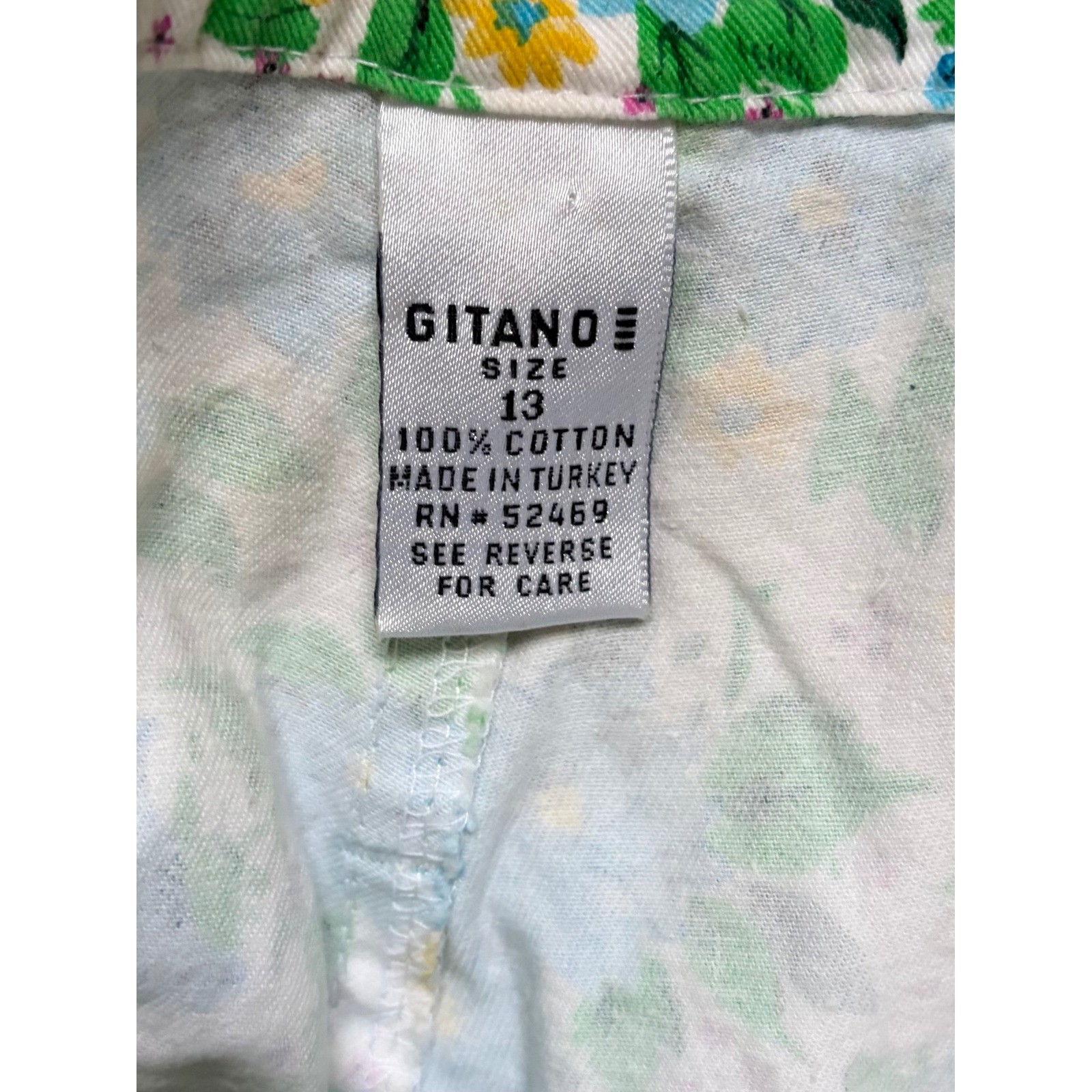 Vintage NWT Gitano Floral Shorts Blue Yellow Lace Trim Cotton Size 13