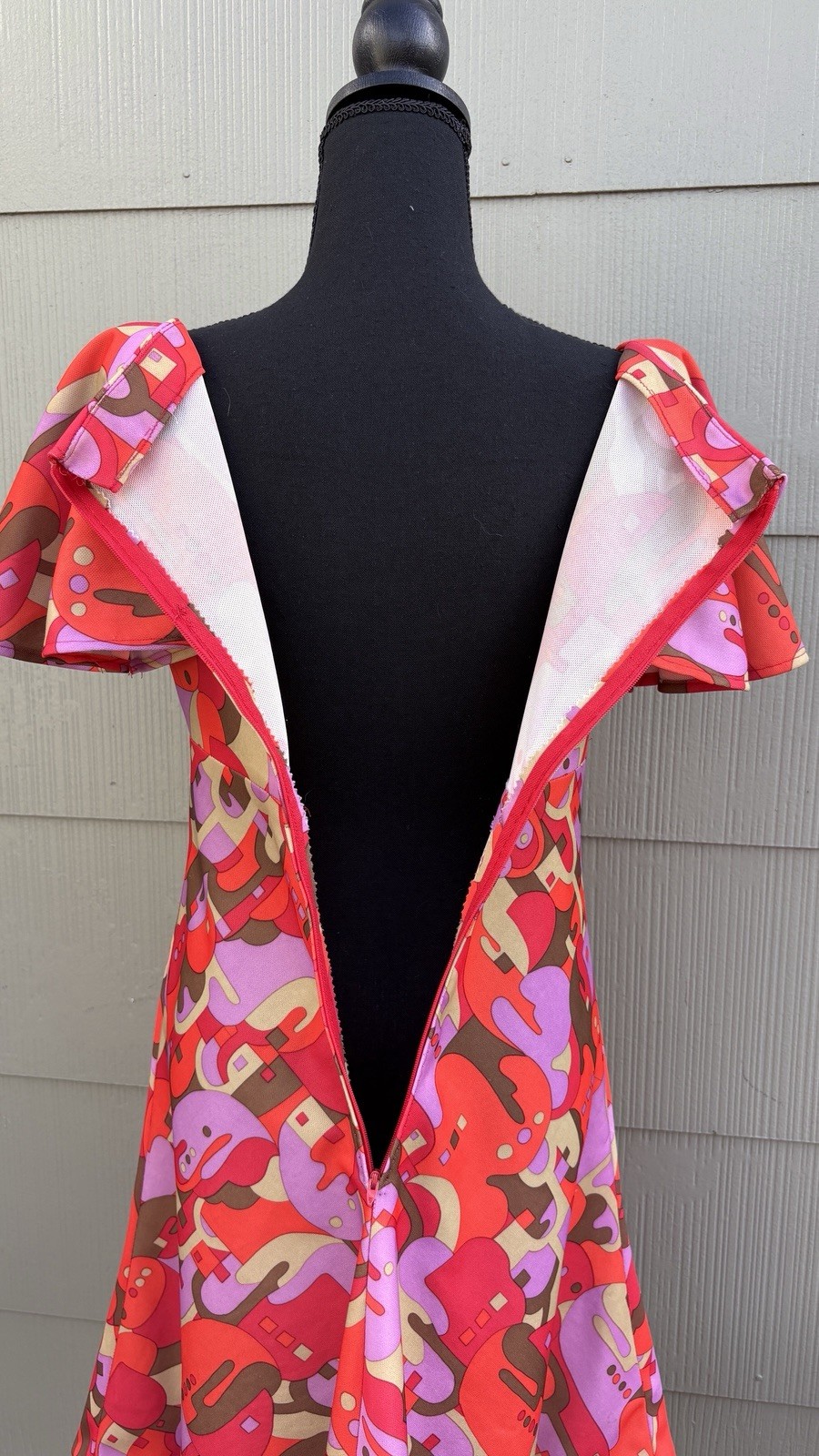 vtg 60s Colorful Geometric Print Flounce Sleeve Psychedelic A-Line Swing Dress