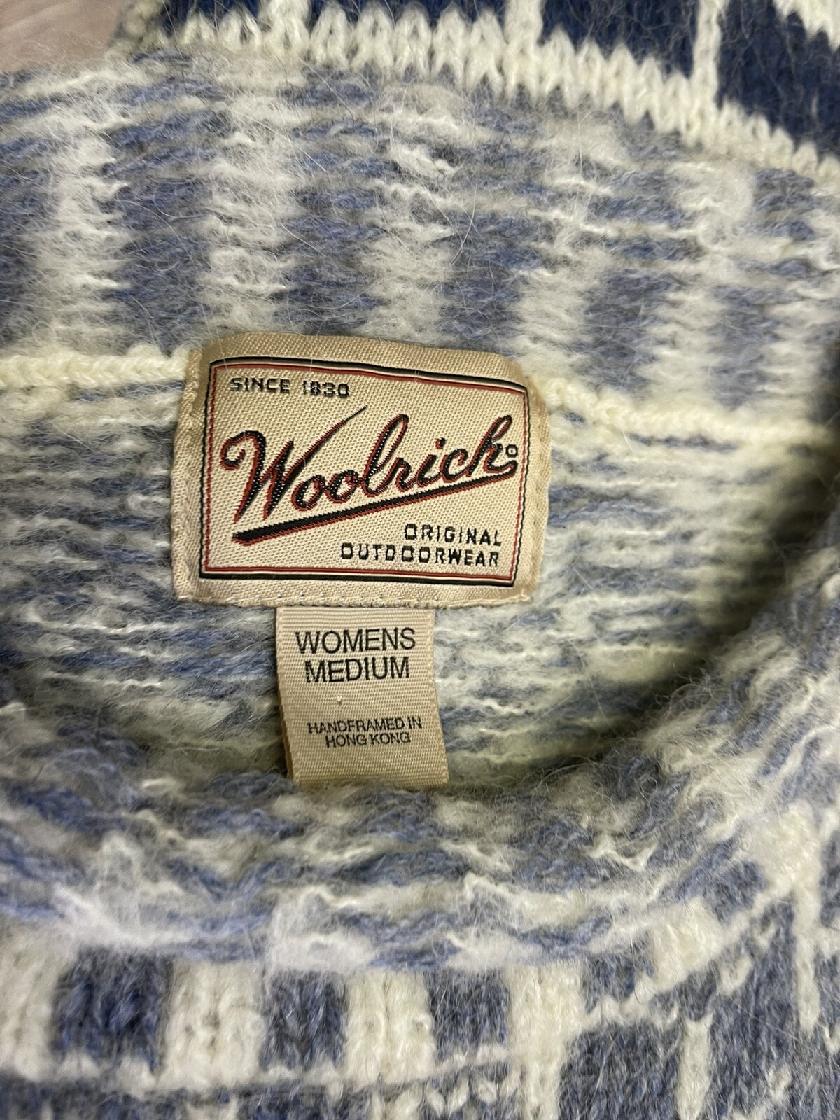Vintage Woolrich Medium Mock Turtleneck Wool Alpaca Snowflake Sweater Blue White