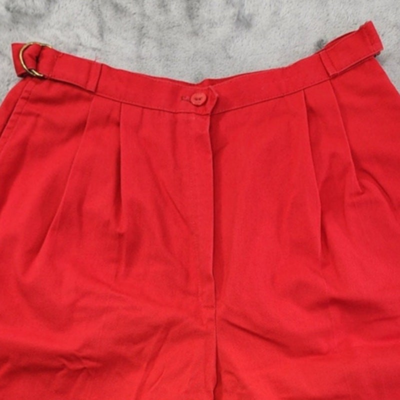 Vintage Personal Shorts Womens XS Red High Rise Pleated Buckle Waist Preppy