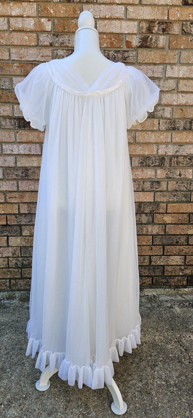Vtg Jenelle of California Double Nylon Peignoir Nightgown Set Trimmed with Satin